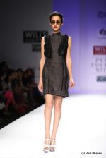Model walk the ramp for Raj Shroff Show at Wills Lifestyle India Fashion Week 2012 day 5 on 10th Oct 2012 (109).JPG